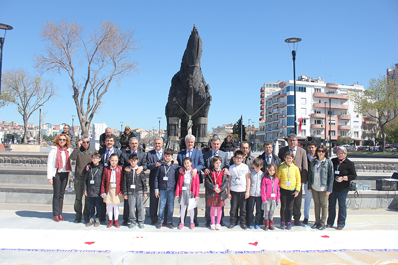 Sevgileri Herkese Yeter Çanakkale