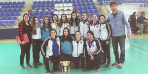 ÇOMÜ Kadın Futsal Namağlup Şampiyon