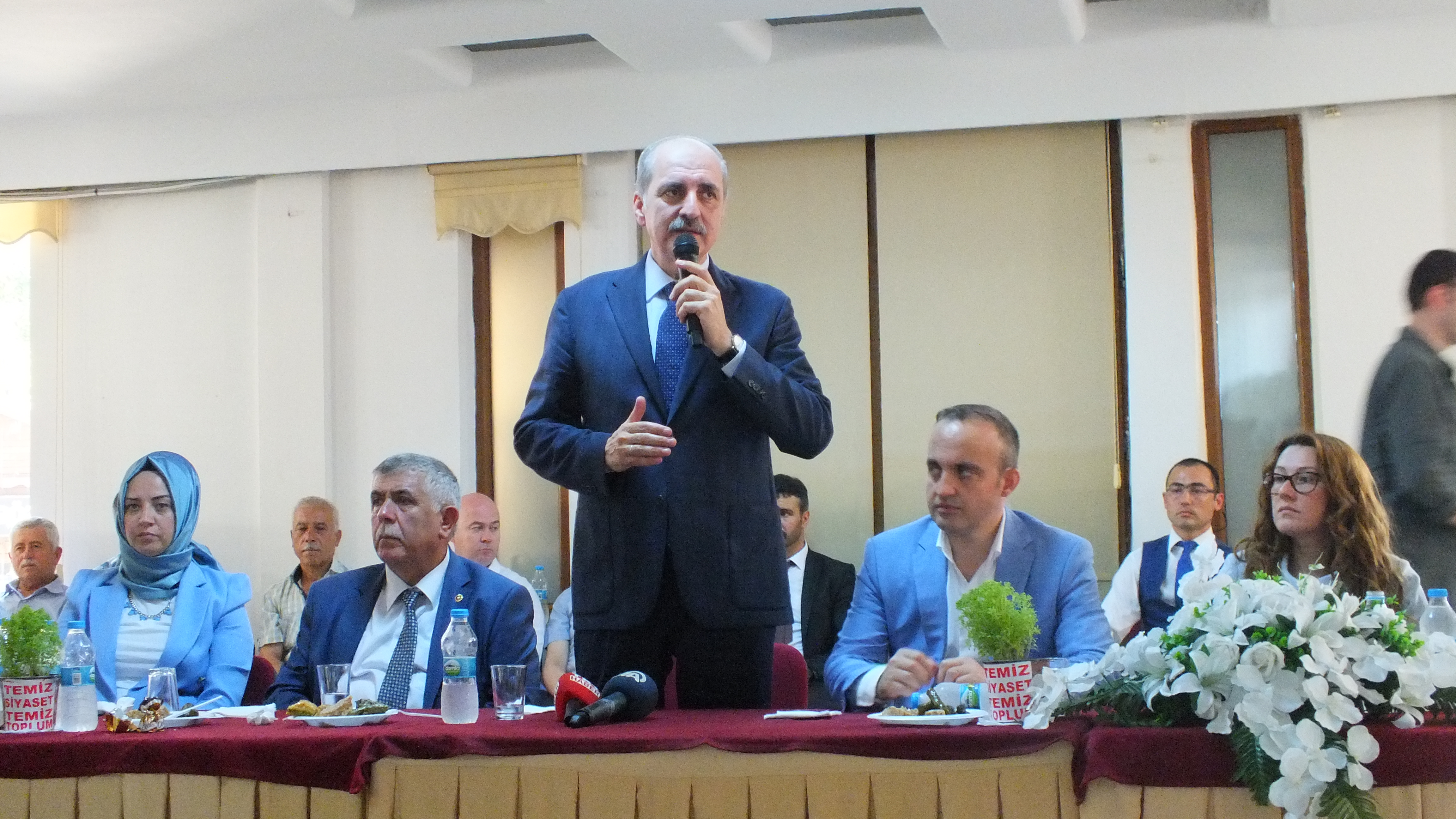 Başbakan Yardımcısı Numan Kurtulmuş,