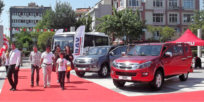 Yeni Toyota Hilux 2017 Canakkale Tanitim Youtube