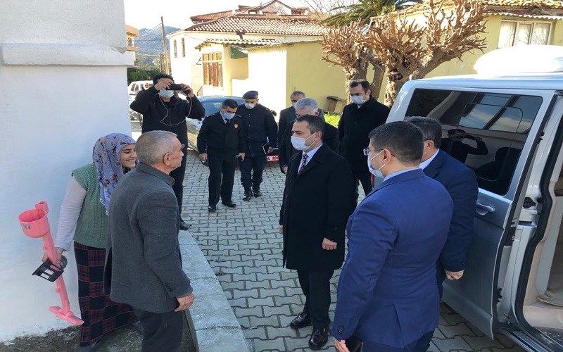Εφημερίδα Çanakkale Gündem – Επίσκεψη σε οικογένειες μαρτύρων και βετεράνων
