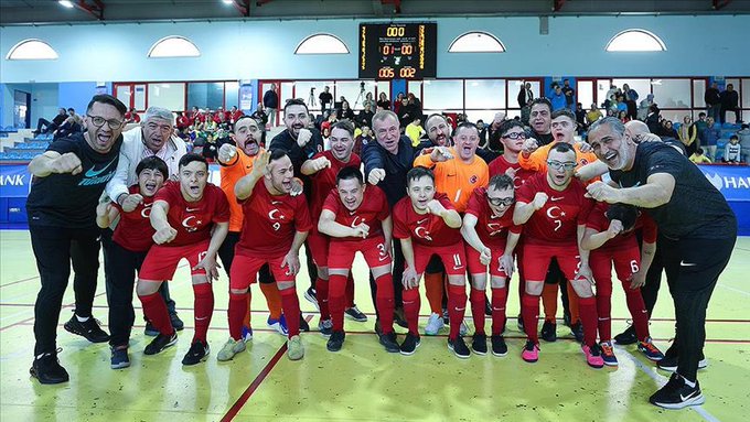 Down Sendromlu Futsal Millî