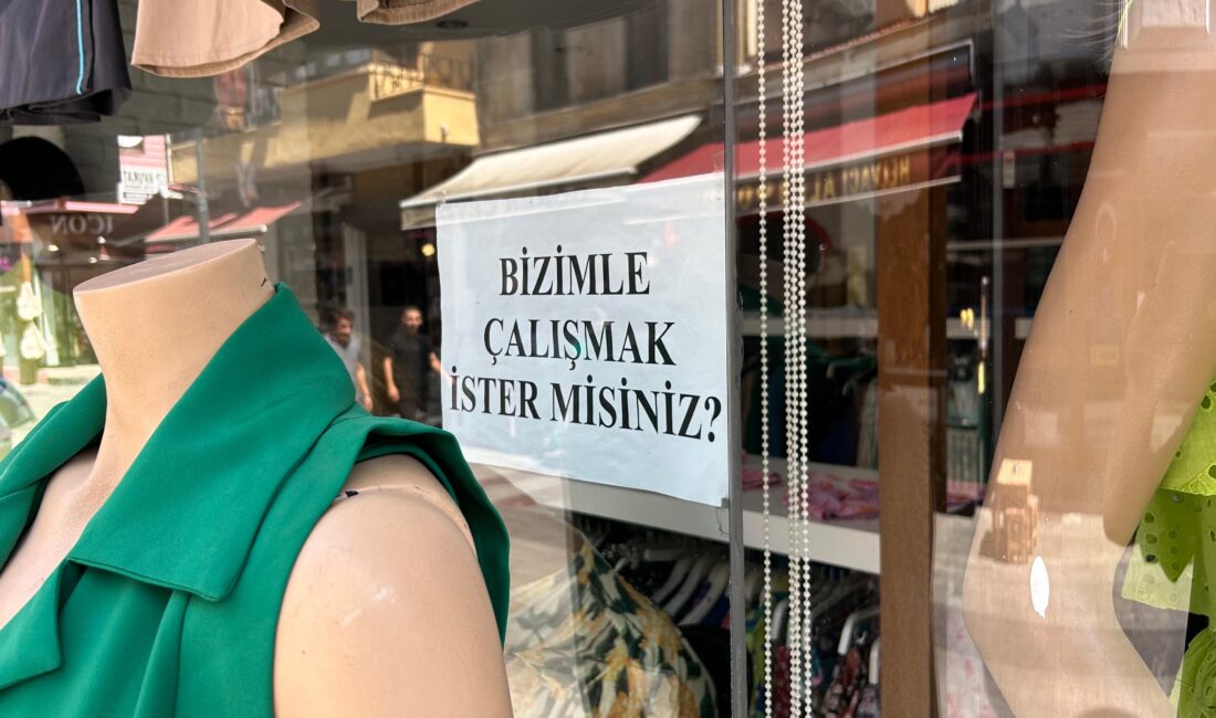 Çanakkale’de birçok dükkanda ve