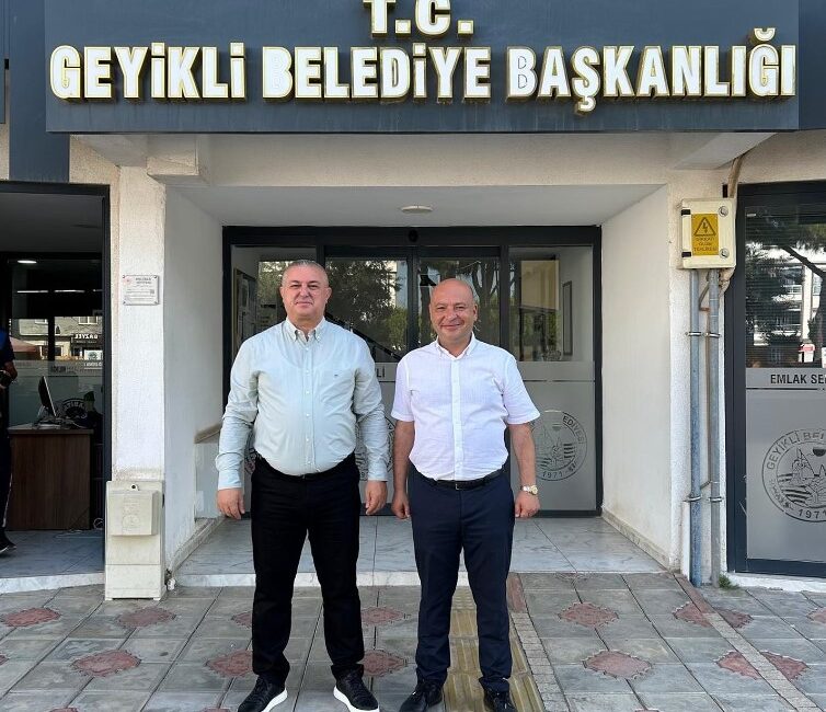 Bozcaada Belediye Başkanı Yahya