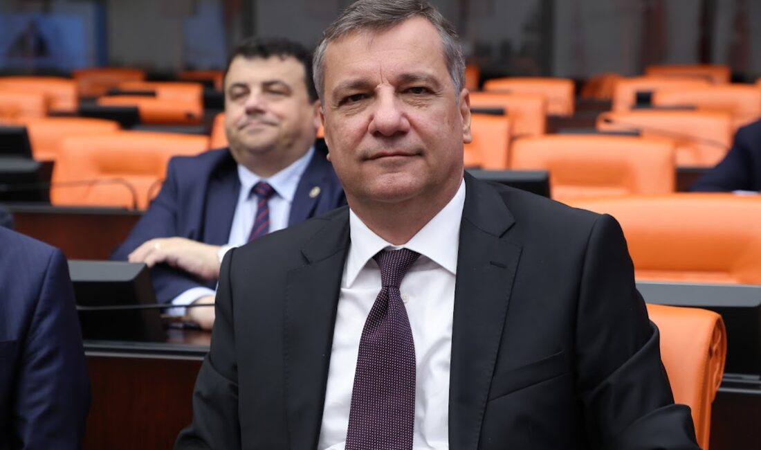 CHP Çanakkale Milletvekili Özgür