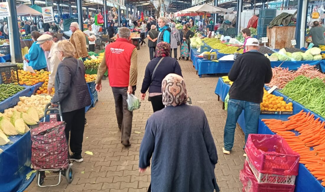 Pazar tezgahlarında yaz aylarının