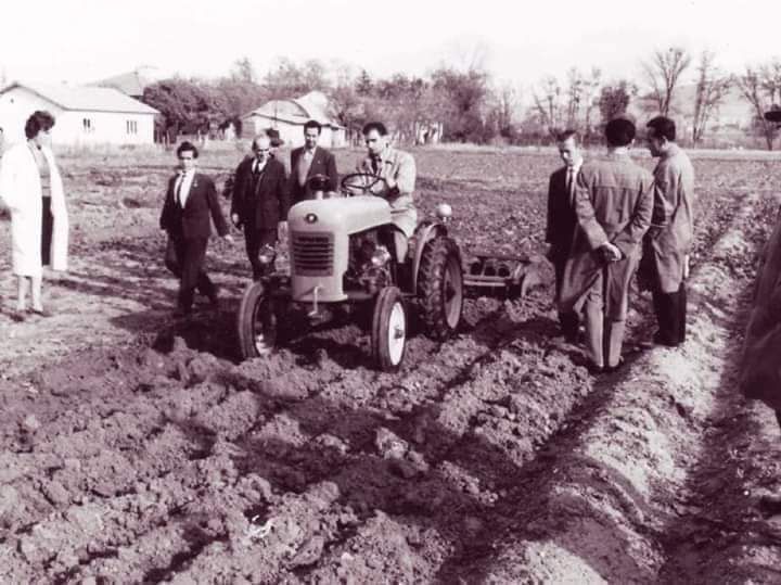 Türk yapımı traktör 1963