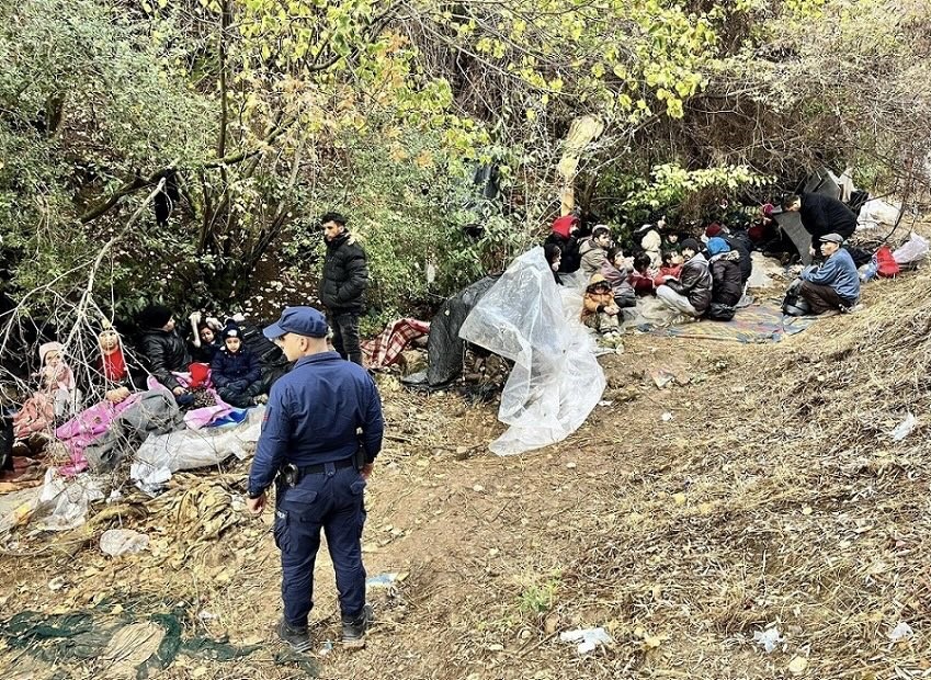 Çanakkale’nin Ayvacık ilçesinde Sahil