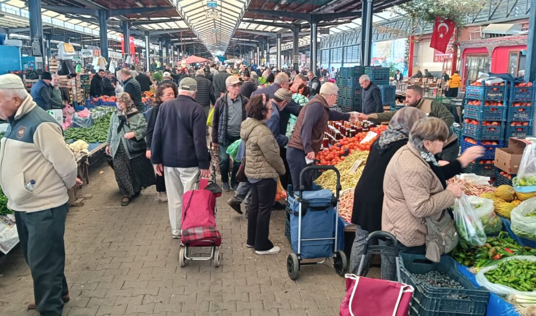 Pazar tezgahlarında yaz aylarının