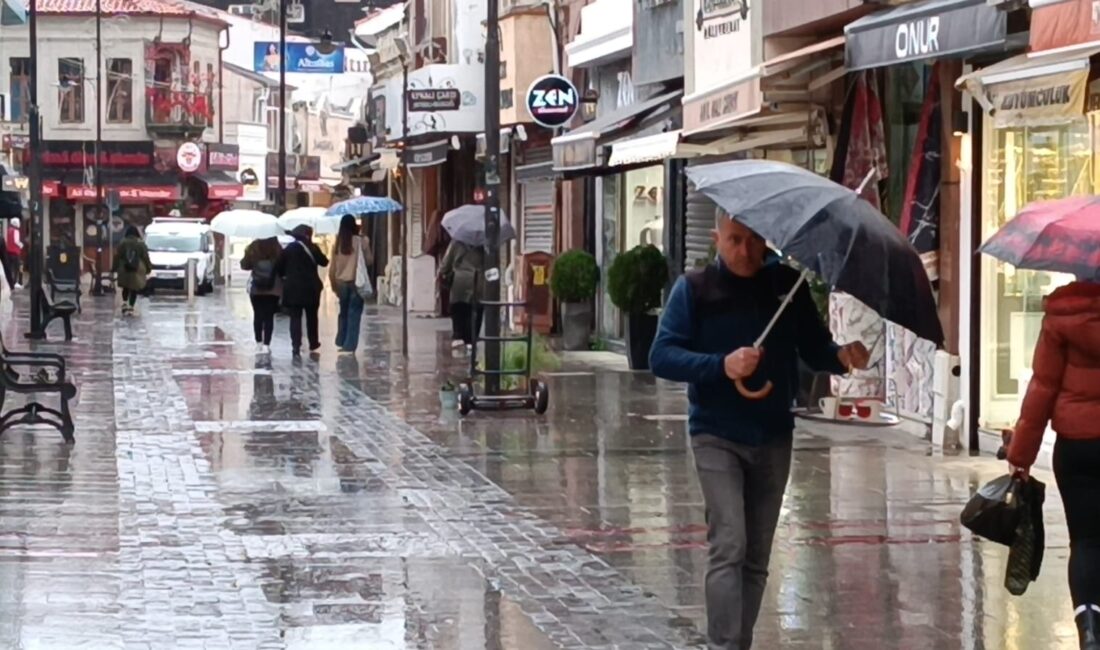 Yarın gök gürültülü sağanak yağış geliyor!