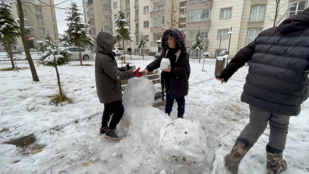 Bitlis’te etkili olan yoğun