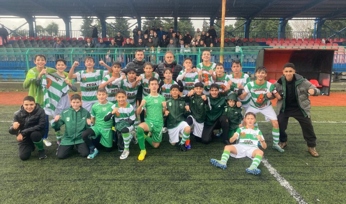 U14 Barbaros Spor takımı