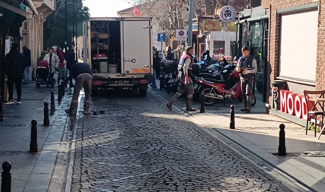 Çanakkale Belediyesi’ne bağlı ekipler