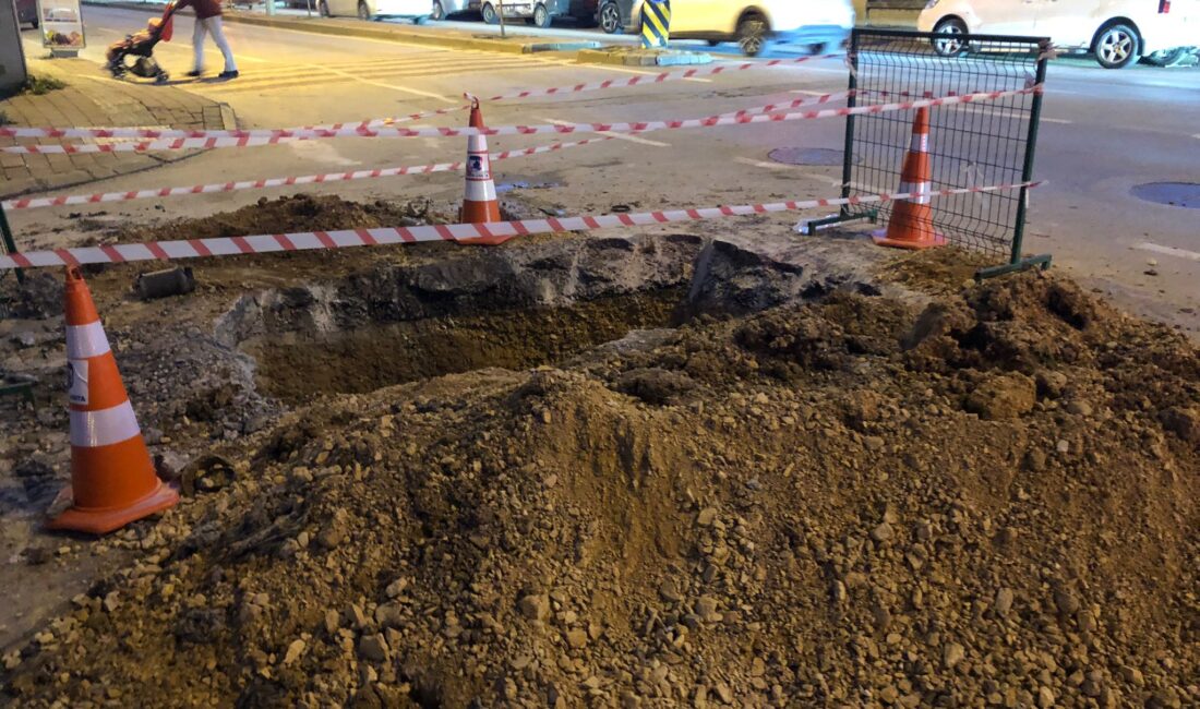 Barbaros Mahallesi, Aziziye Caddesi’nde